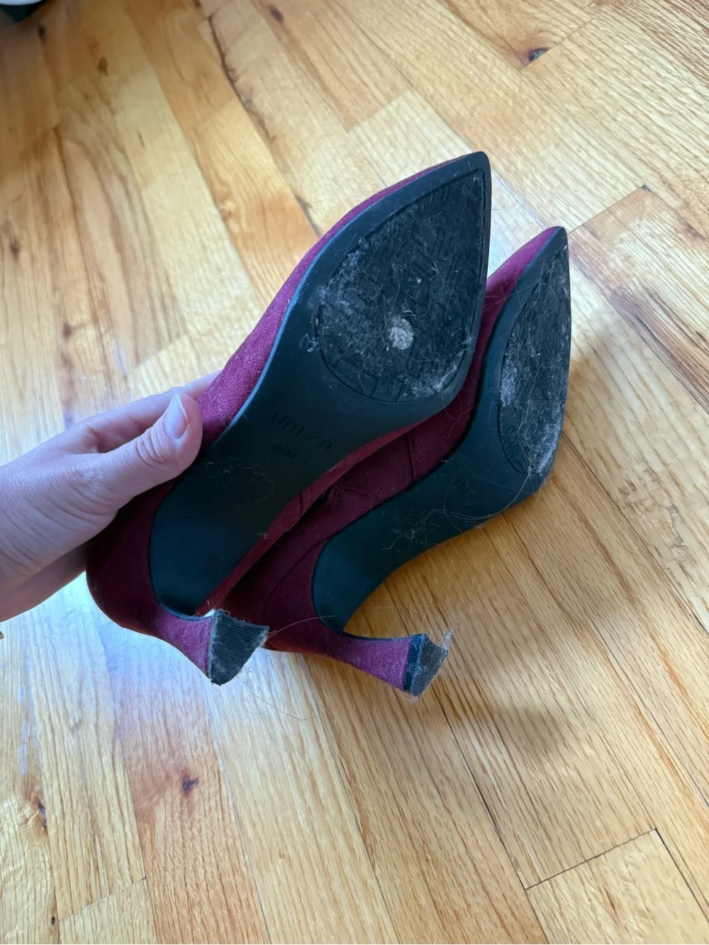 Unisa sleek pointed